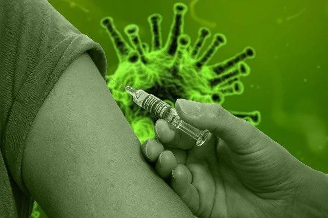 Huisartsen Hoogeveen en Emmen gaan vaccineren in priklocaties GGD